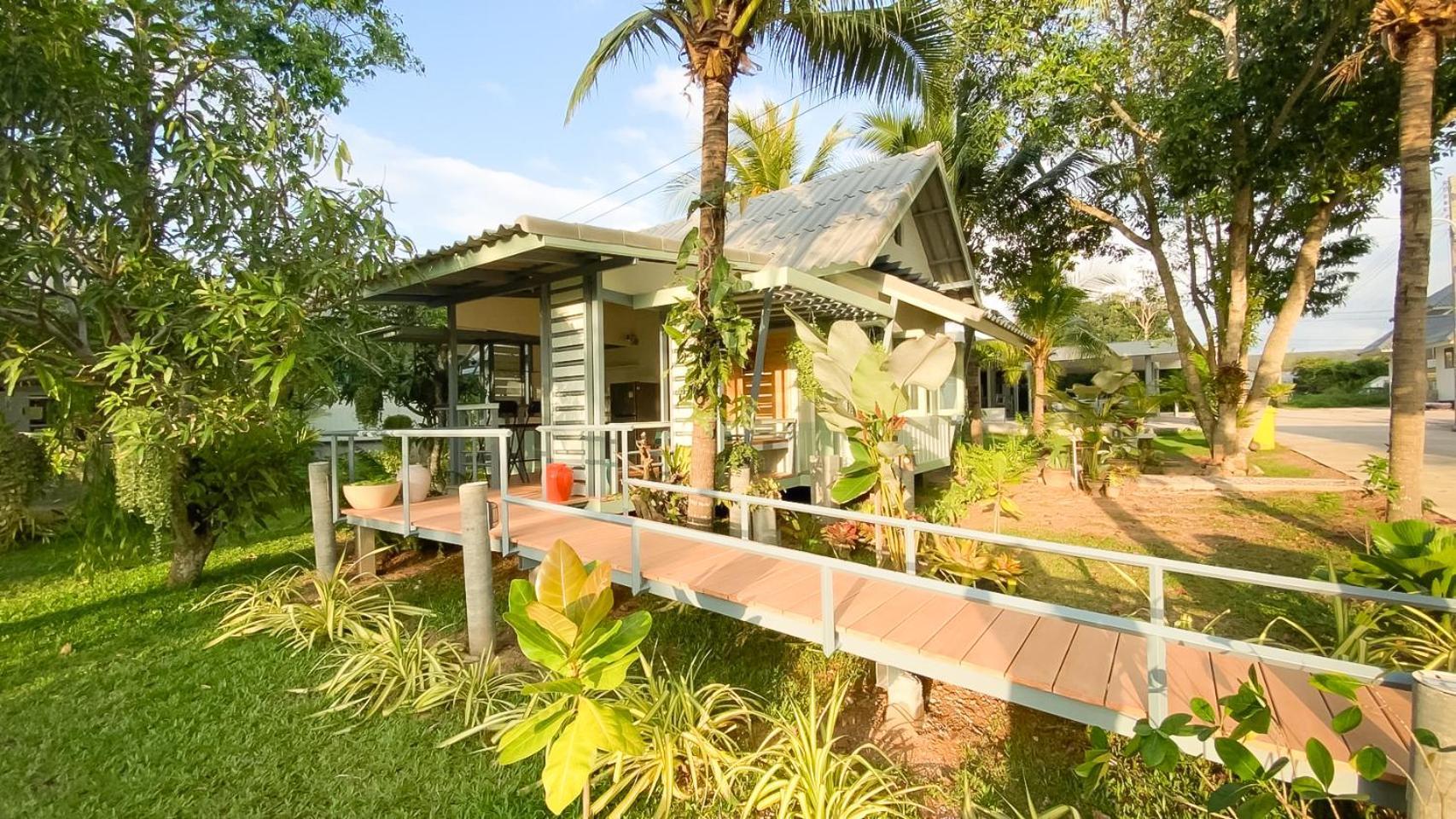 Villa Rimsira à Chumpon Extérieur photo